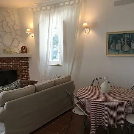 Elena Valle D'itria Ferienhaus *